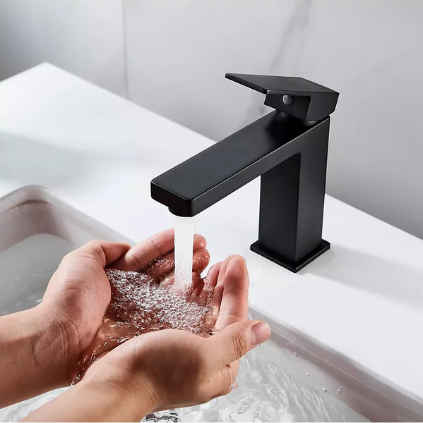 Изображение товара Смеситель Shevanik S9601H (черный)