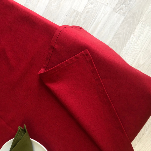 Изображение товара Скатерть ОМурМебель 150x120см прямоугольная (красный)