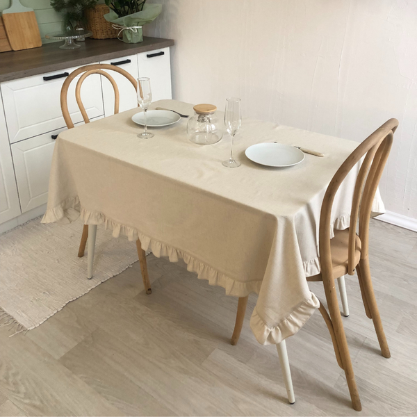 Изображение товара Скатерть ОМурМебель 150x120см прямоугольная с рюшами (серый)