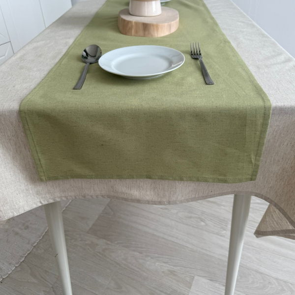 Изображение товара Дорожка на стол ОМурМебель 140x40см (зеленый)