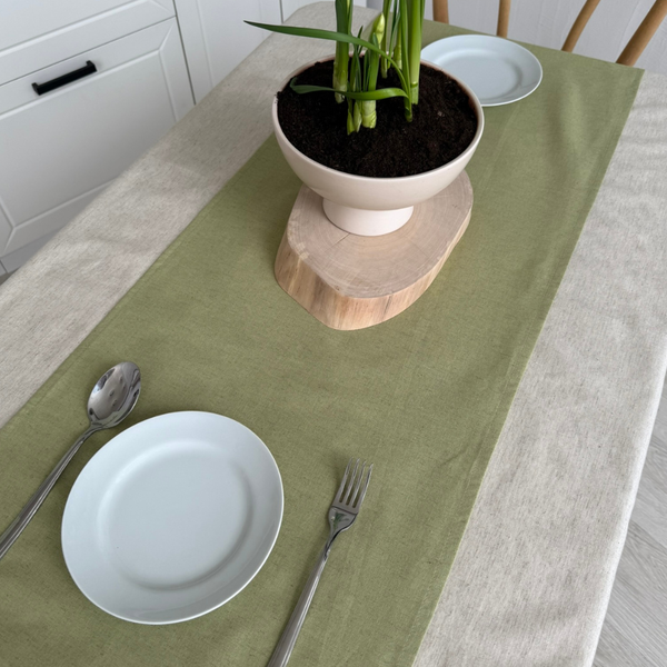 Изображение товара Дорожка на стол ОМурМебель 140x40см (зеленый)