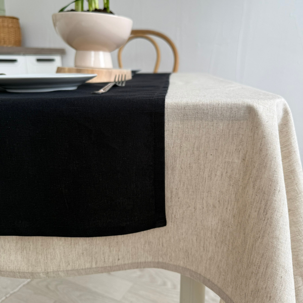 Изображение товара Дорожка на стол ОМурМебель 140x40см (черный)