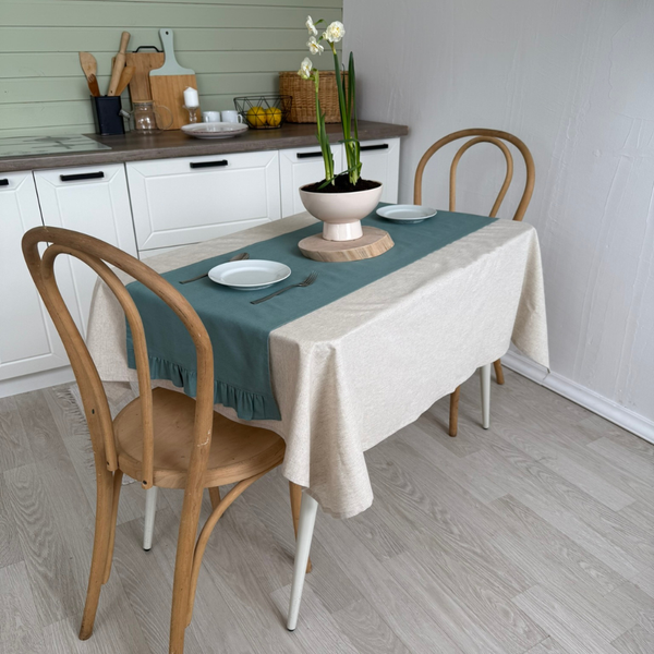 Изображение товара Дорожка на стол ОМурМебель 140x40см с рюшами (синий)