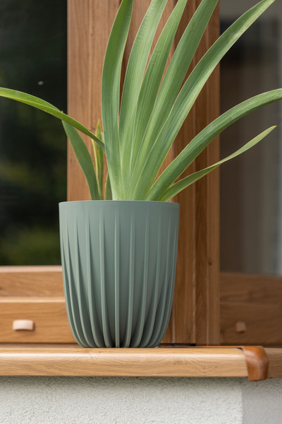 Изображение товара Кашпо Lamela Mira 130 / LA514-04 (черный)