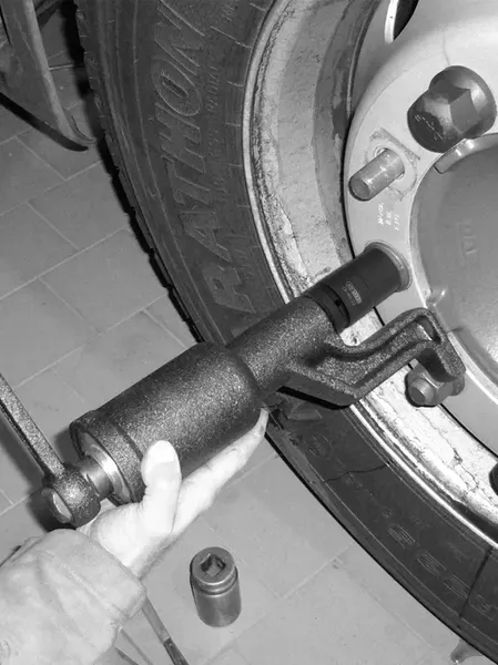 Изображение товара Гайковерт ручной Маяк авто 651330к