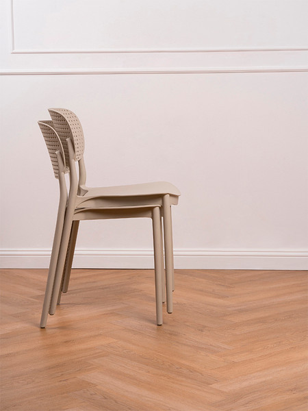 Изображение товара Стул пластиковый GreenTerra Eska (светло-бежевый)