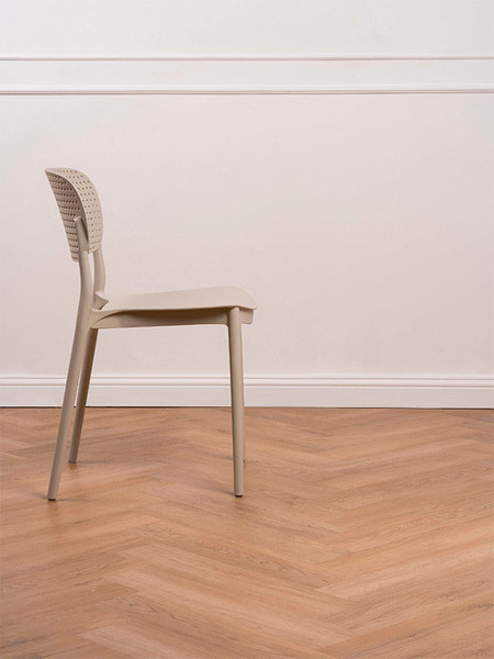 Изображение товара Стул пластиковый GreenTerra Eska (светло-бежевый)