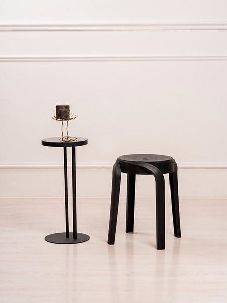 Изображение товара Табурет пластиковый GreenTerra Ecler (черный)