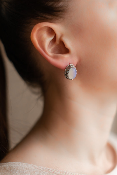 Изображение товара Серьги Wolves Лунный камень 1605