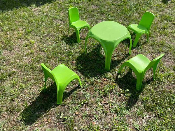 Изображение товара Комплект мебели с детским столом ИМпласт 15362 (салатовый)