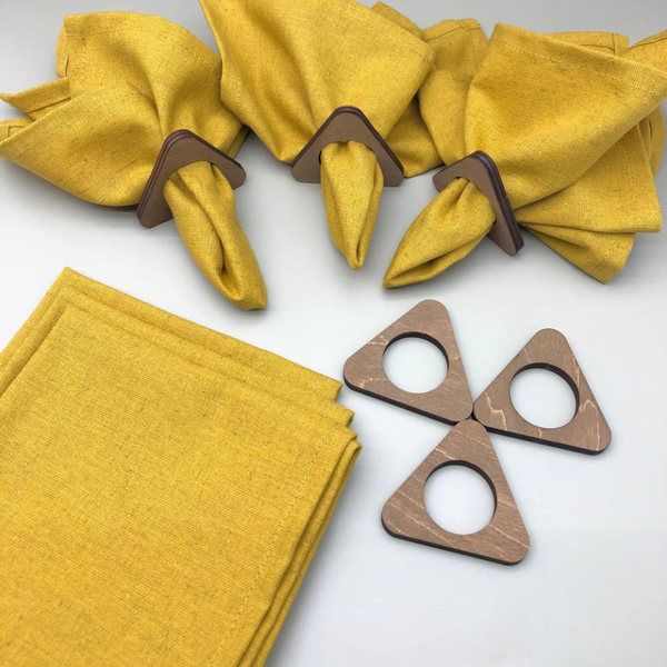 Изображение товара Набор сервировочных салфеток ОМурМебель с держателем Треугольник (6шт, горчичный)