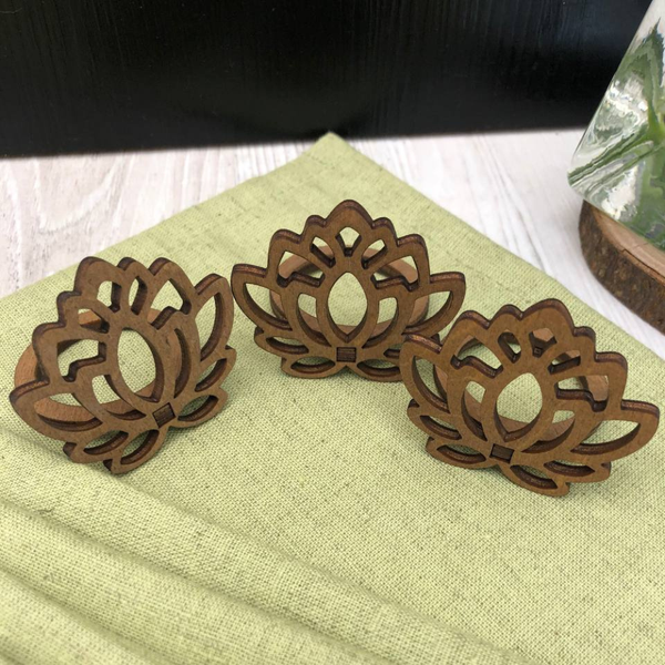 Изображение товара Набор сервировочных салфеток ОМурМебель с держателем Лотос (6шт, зеленый)