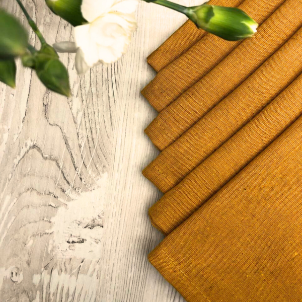 Изображение товара Набор сервировочных салфеток ОМурМебель с держателем Бабочка (6шт, горчичный)