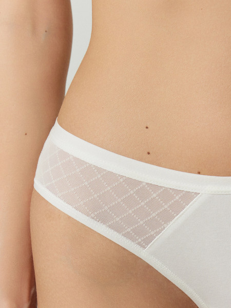 Изображение товара Трусы женские Mark Formelle 412474 (р.98, сумрачно-белый-1)