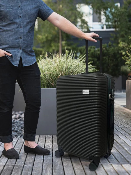 Изображение товара Чемодан на колесах GetActive Trip / ST2331-24-B (черный)