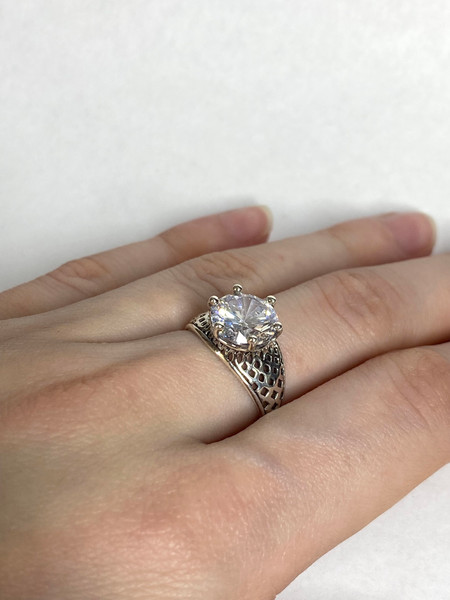 Изображение товара Кольцо Wolves Нежный поцелуй Серебрение 1639 (р.20.5, камень белый)