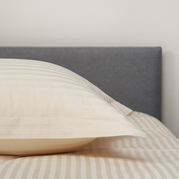 Изображение товара Комплект постельного белья с одеялом Sofi de Marko Федерико 7Е / Кт-Фд-7Е-кр (кремовый)