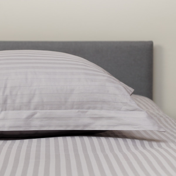 Изображение товара Комплект постельного белья с одеялом Sofi de Marko Федерико 7Е / Кт-Фд-7Е-пл (пепельный/лиловый)