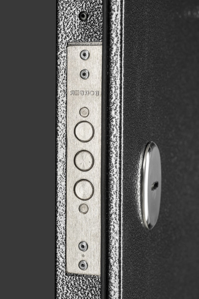 Изображение товара Входная дверь Guard Царга MG60 87х205 правая (черное серебро/белый ясень)