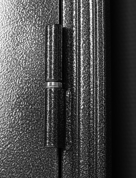 Изображение товара Входная дверь Guard Царга MG60 87х205 правая (черное серебро/белый ясень)