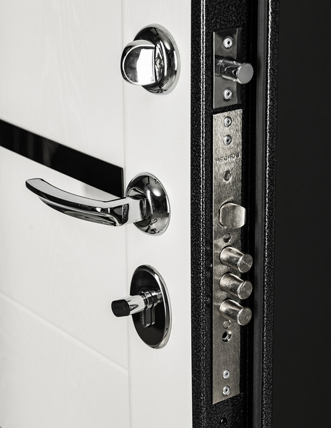 Изображение товара Входная дверь Guard Царга MG60 87х205 правая (черное серебро/белый ясень)