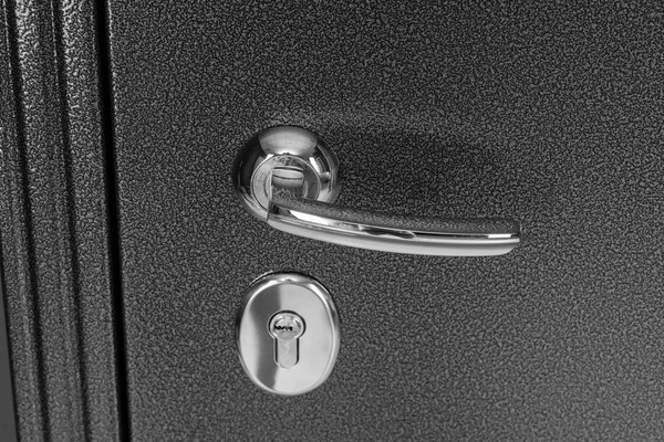 Изображение товара Входная дверь Guard Царга MG60 87х205 правая (черное серебро/белый ясень)