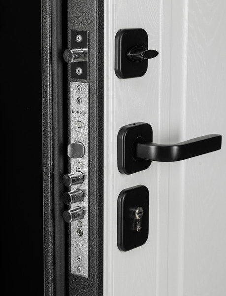 Изображение товара Входная дверь Guard MG75 МДФ/МДФ 87х205 левая (серый/белый ясень)