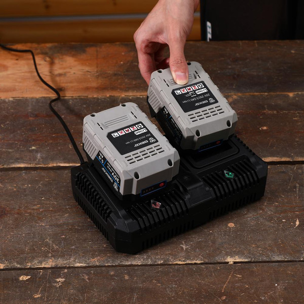 Изображение товара Зарядное устройство для электроинструмента Deko DC20-Li 4А / 083-1051