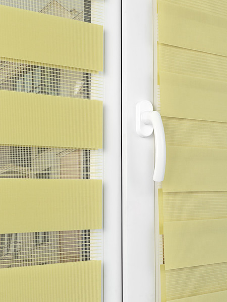 Изображение товара Рулонная штора Lm Decor Грация ДН LB 10-08 52x160 (зеленый)