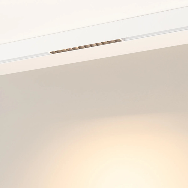 Изображение товара Трековый светильник Arlight MAG-ORIENT-LASER-L235-8W Warm3000 WH 24deg / 035847