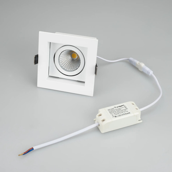 Изображение товара Точечный светильник Arlight CL-KARDAN-S102x102-9W Warm WH 38deg / 024137