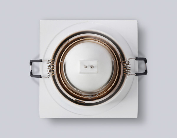 Изображение товара Точечный светильник Ambrella TN102827 WH/GD (белый/золото)