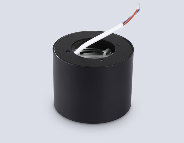 Изображение товара Точечный светильник Ambrella TN5306 BK/GD (черный/золото)