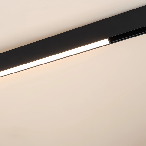 Изображение товара Трековый светильник Arlight MAG-ORIENT-FLAT-L690-24W Warm3000 BK 80deg / 035569