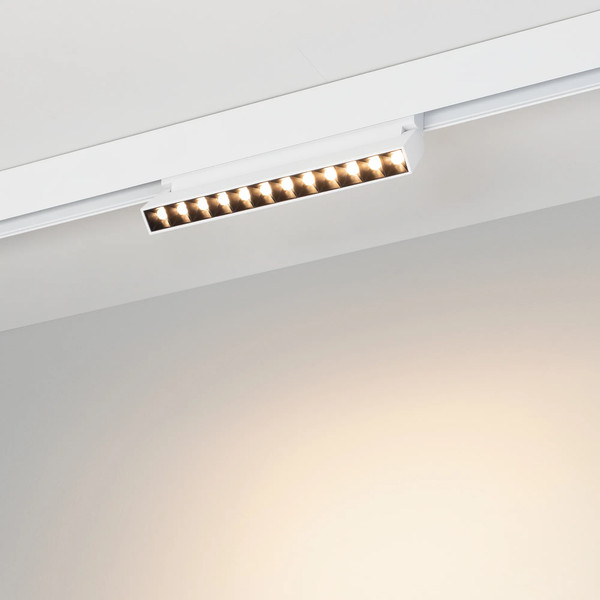 Изображение товара Трековый светильник Arlight MAG-ORIENT-LASER-FOLD-S230-12W Warm3000 WH 30deg / 035866