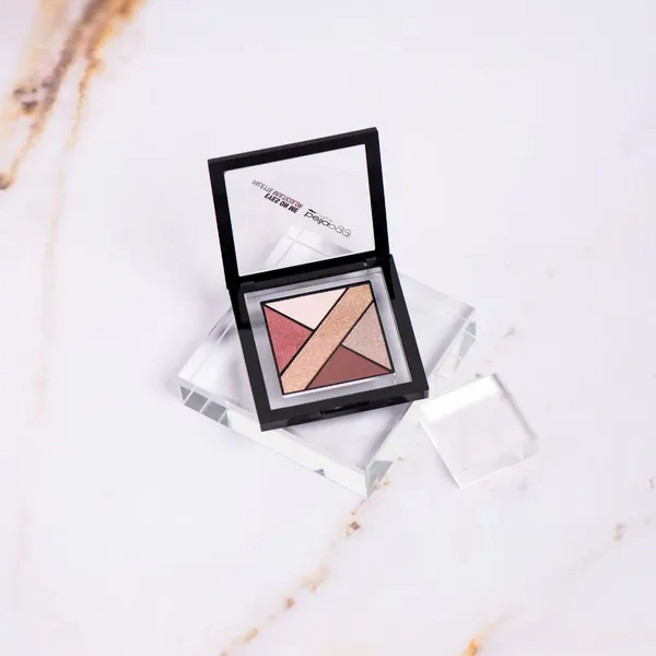 Изображение товара Палетка теней для век Bellaoggi Eyes On Me тон 002