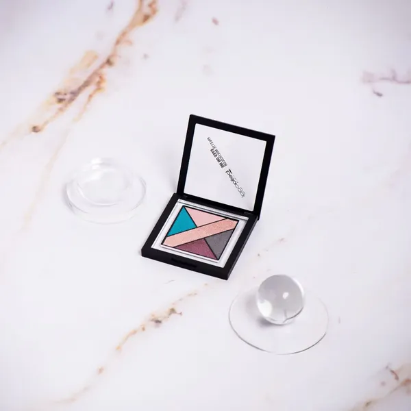 Изображение товара Палетка теней для век Bellaoggi Eyes On Me тон 004