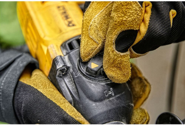 Изображение товара Профессиональный перфоратор DeWalt D25133K