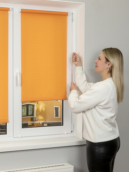 Изображение товара Рулонная штора Lm Decor Лайт LM 30-03D 90x160 (оранжевый)