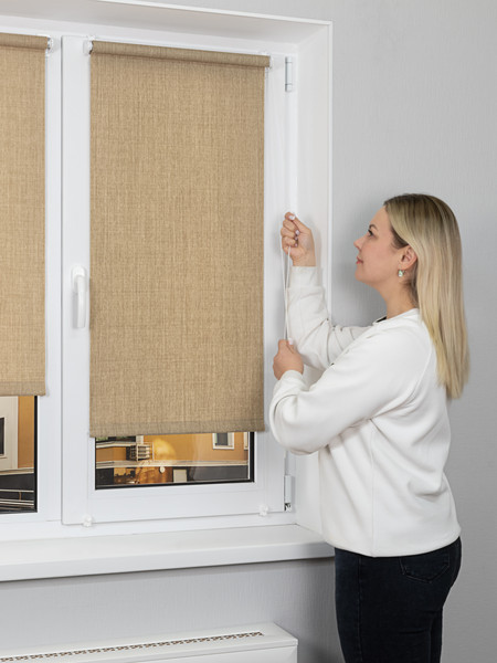 Изображение товара Рулонная штора Lm Decor Урбан LM 40-03 120x170 (темно-бежевый)