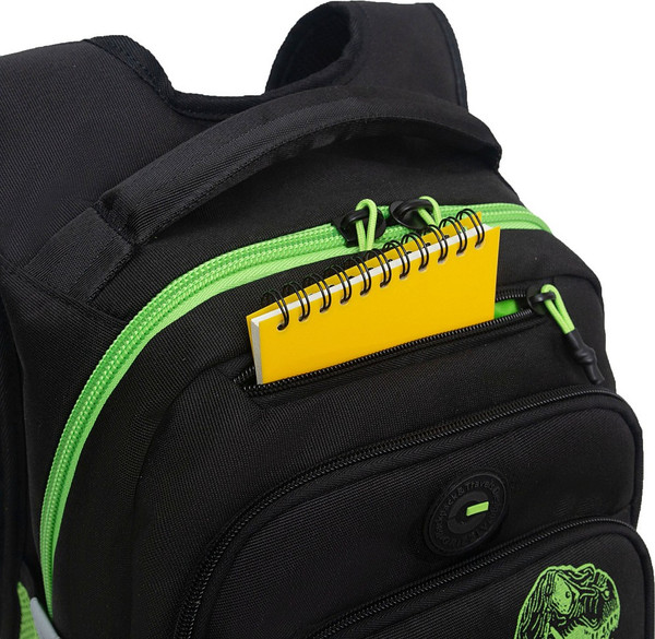 Изображение товара Школьный рюкзак Grizzly RB-450-3f (черный/салатовый)