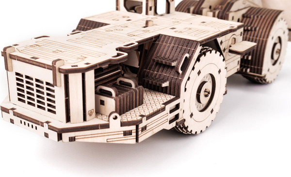 Изображение товара Погрузчик игрушечный EWA МоАЗ-4075