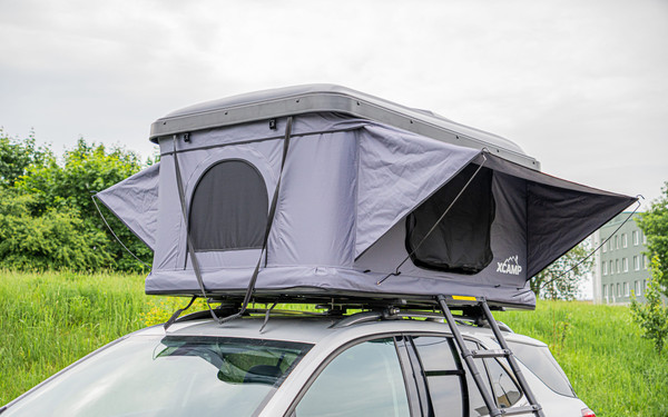 Изображение товара Палатка на крышу автомобиля Xcamp T10 (серый)