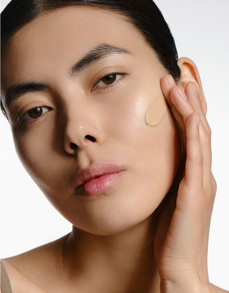 Изображение товара Тональный крем Shik Skin Impression Foundation тон 204