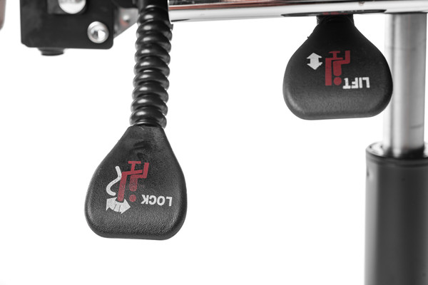 Изображение товара Кресло офисное Mio Tesoro Руфус 8031 (черный)