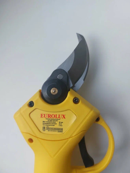 Изображение товара Секатор аккумуляторный EUROLUX CP-20Li-2K EA+ (70/13/140)
