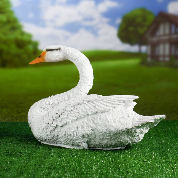 Изображение товара Фигурка для сада Хорошие сувениры Лебедь плывет / 4304231