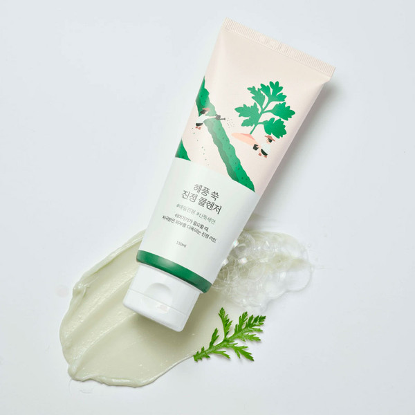 Изображение товара Пенка для умывания Round Lab Mugwort Calming Cleanser (150мл)