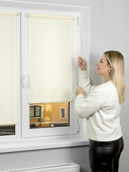 Изображение товара Рулонная штора Lm Decor Жаккард LM 66-02 64x215 (кремовый)