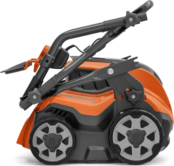 Изображение товара Скарификатор для газона аккумуляторный Husqvarna S138i (967 92 22-06)